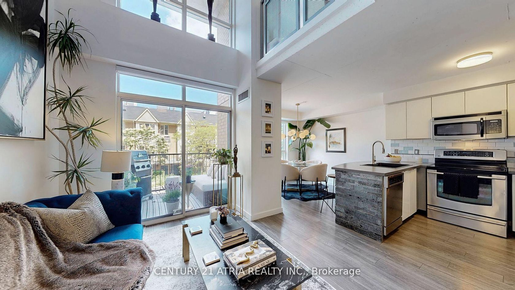 215 - 800 King Street W, Niagara, Toronto by Loree Meneguzzi Real Estate 215 - 800 King Street W, Niagara, Toronto