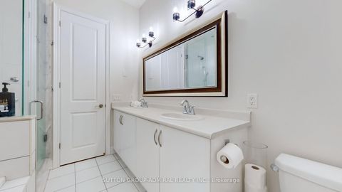 Photo 19 at 392 Woodgate Pines Drive, Kleinburg, Vaughan