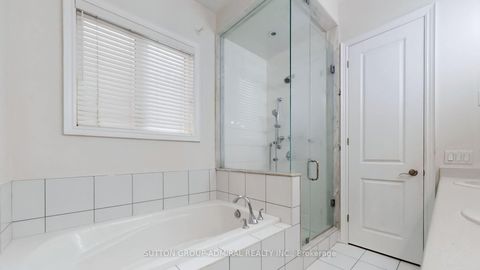 Photo 20 at 392 Woodgate Pines Drive, Kleinburg, Vaughan