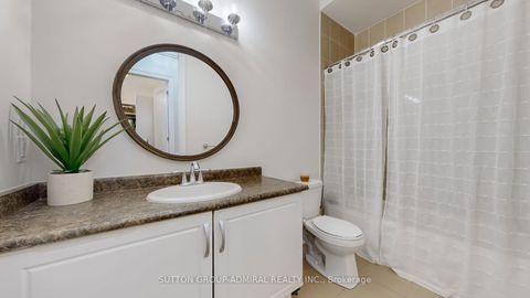 Photo 25 at 392 Woodgate Pines Drive, Kleinburg, Vaughan