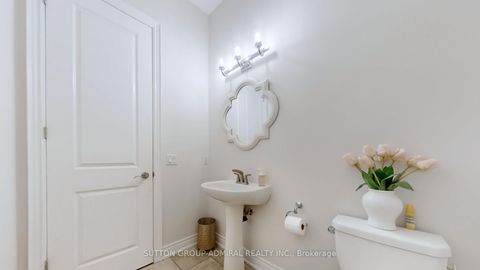 Photo 26 at 392 Woodgate Pines Drive, Kleinburg, Vaughan