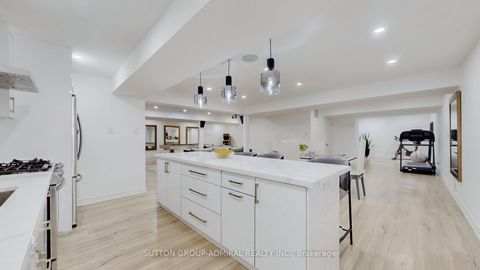 Photo 33 at 392 Woodgate Pines Drive, Kleinburg, Vaughan