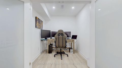 Photo 43 at 392 Woodgate Pines Drive, Kleinburg, Vaughan