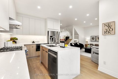 Photo 20 at 59 Amparo Drive, Vellore Village, Vaughan