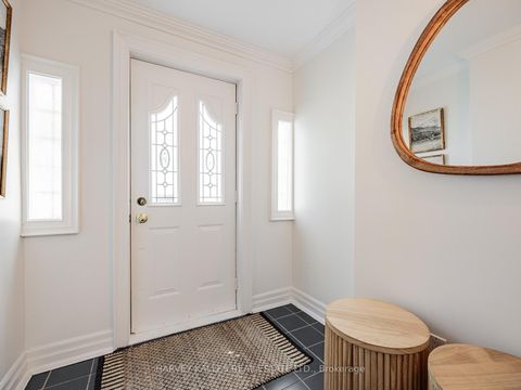 Photo 2 at 191 Glen Cedar Road, Cedarvale, Toronto