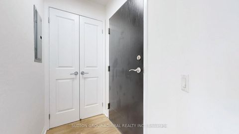 Photo 4 at 903 - 15 Windermere Avenue, Swansea, Toronto