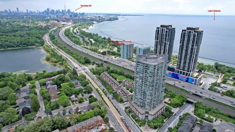 Photo 18 at 903 - 15 Windermere Avenue, Swansea, Toronto