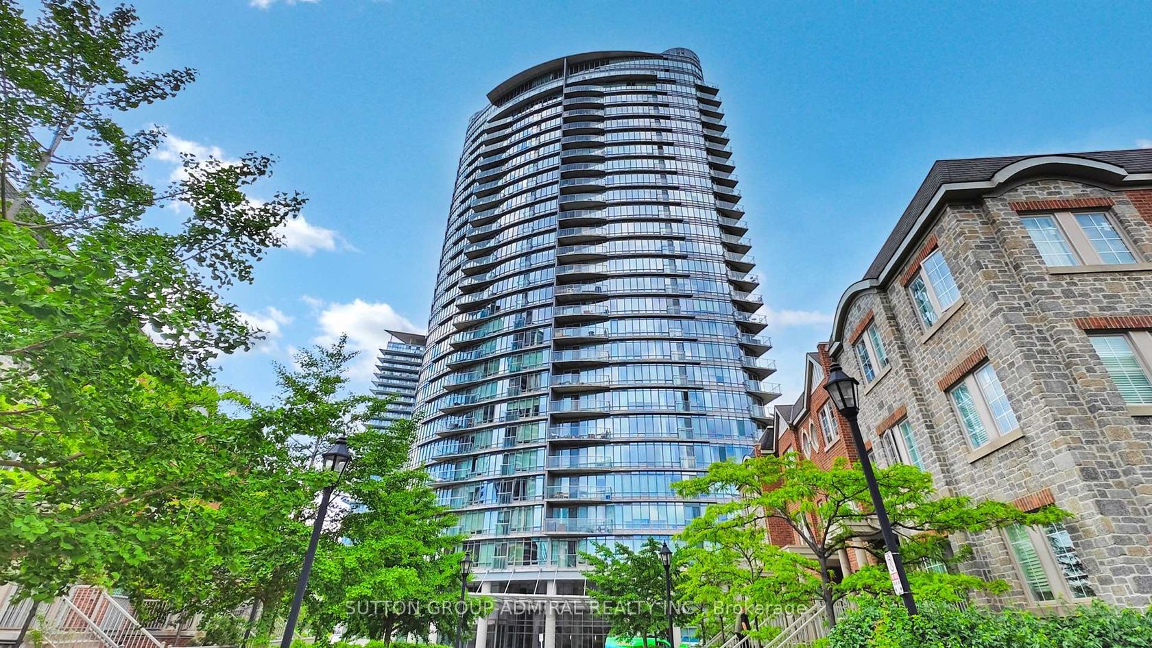 903 - 15 Windermere Avenue, Swansea, Toronto 