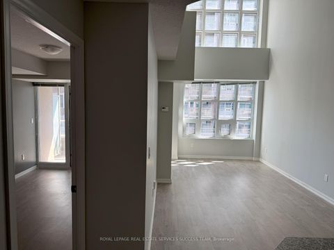 Photo 8 at 718 - 65 East Liberty Street, Niagara, Toronto