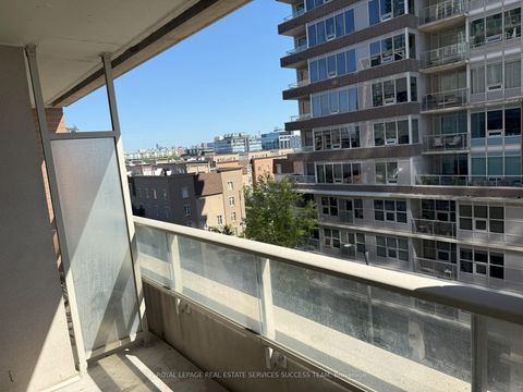 Photo 13 at 718 - 65 East Liberty Street, Niagara, Toronto
