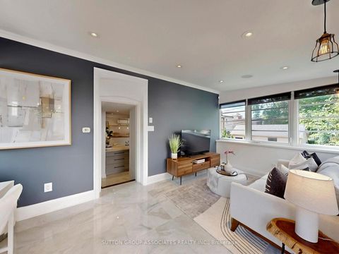Photo 8 at 246 Forman Avenue, Mount Pleasant East, Toronto
