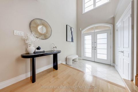 Photo 5 at 16 Randolph Drive, Patterson, Vaughan