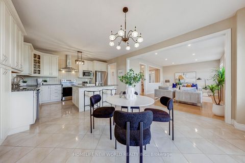 Photo 18 at 16 Randolph Drive, Patterson, Vaughan