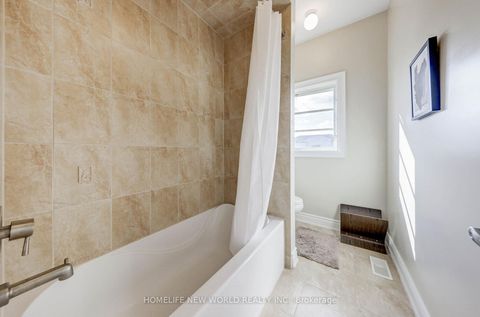 Photo 33 at 16 Randolph Drive, Patterson, Vaughan