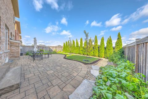 Photo 40 at 16 Randolph Drive, Patterson, Vaughan