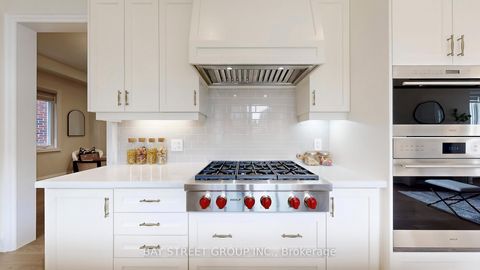 Photo 11 at 165 Hillsview Drive, Observatory, Richmond Hill