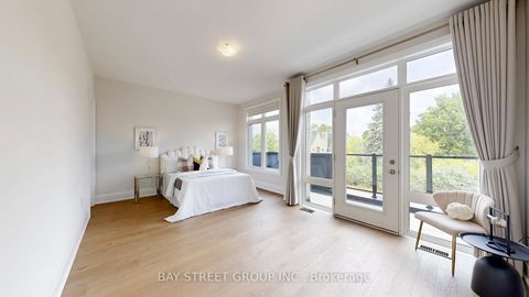Photo 25 at 165 Hillsview Drive, Observatory, Richmond Hill