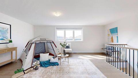 Photo 36 at 165 Hillsview Drive, Observatory, Richmond Hill