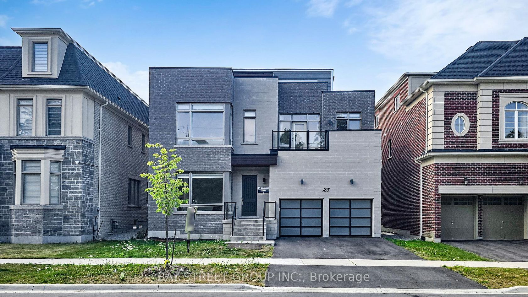 165 Hillsview Drive, Observatory, Richmond Hill 