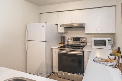 Photo 14 at 1010 - 25 Grenville Street, Bay Street Corridor, Toronto