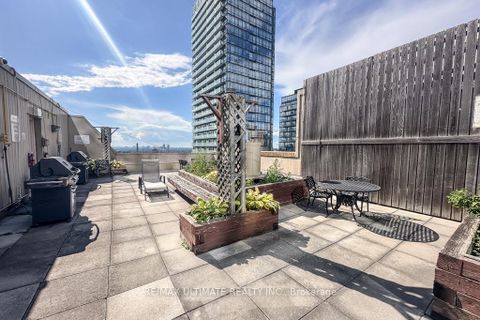 Photo 37 at 1010 - 25 Grenville Street, Bay Street Corridor, Toronto