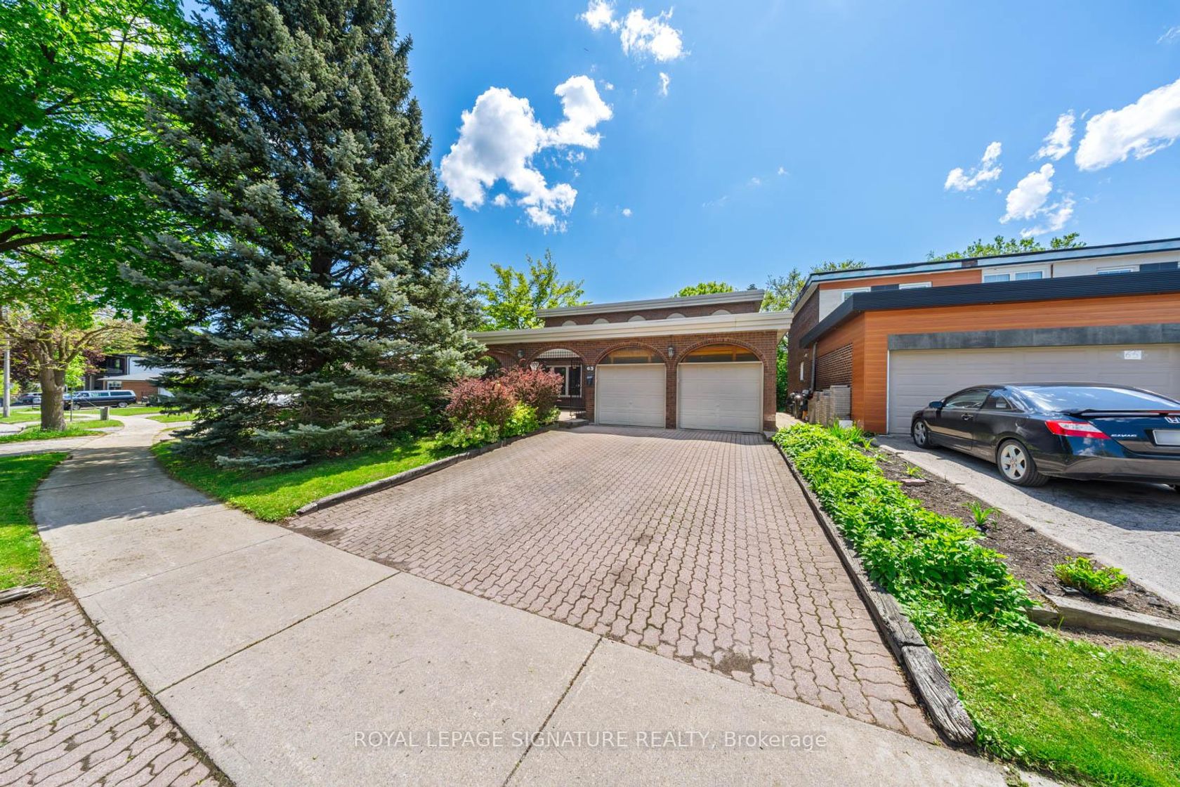 63 Collingdale Road, Jamestown, Toronto 