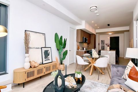 Photo 10 at 617 - 280 Howland Avenue, Annex, Toronto