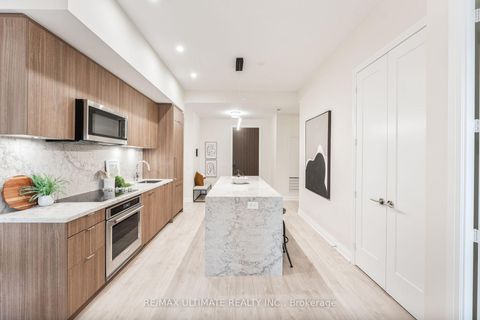 Photo 11 at 617 - 280 Howland Avenue, Annex, Toronto