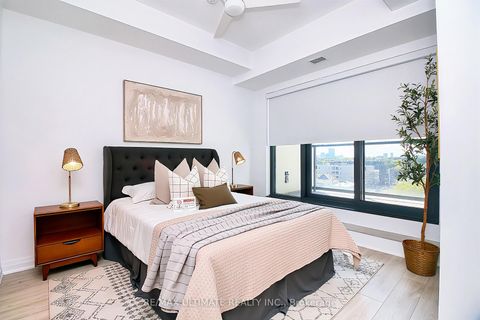 Photo 12 at 617 - 280 Howland Avenue, Annex, Toronto