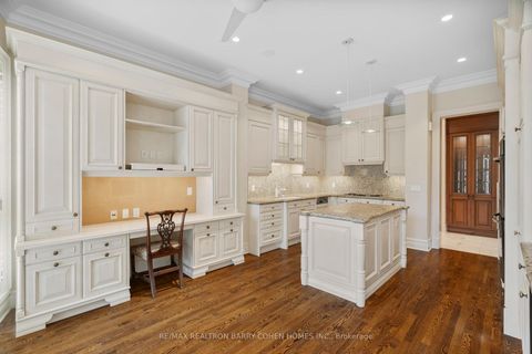 Photo 9 at 206 - 1 Post Road, York Mills, Toronto