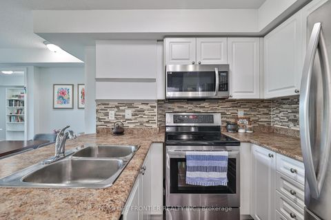 Photo 12 at 201 - 920 Sheppard Avenue W, Bathurst Manor, Toronto