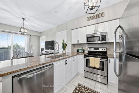Photo 11 at 508 - 9255 Jane Street, Maple, Vaughan