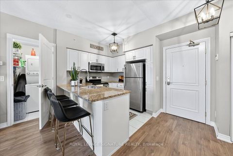 Photo 18 at 508 - 9255 Jane Street, Maple, Vaughan