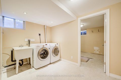 Photo 27 at 138 Osborne Crescent, CP College Park, Oakville