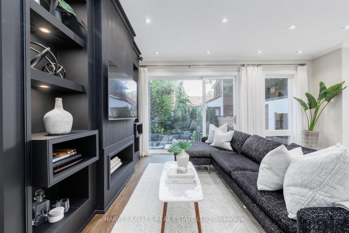 Photo 11 at 510 Donlands Avenue, East York, Toronto
