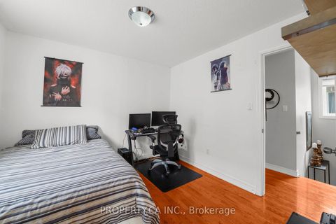Photo 25 at 25 Boticelli Way, Vellore Village, Vaughan