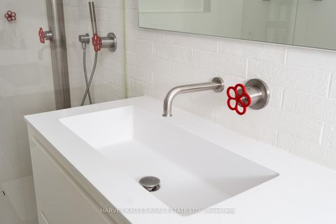 Photo 22 at 3 - 12 Macpherson Avenue, Annex, Toronto