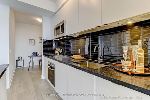 Photo 20 at 610 - 2 Teagarden Court, Willowdale East, Toronto
