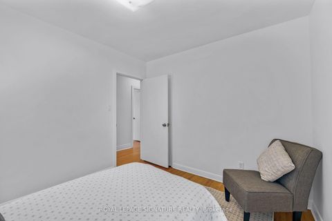 Photo 26 at 23 Palomino Crescent, Bayview Village, Toronto