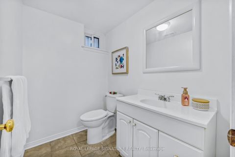 Photo 39 at 23 Palomino Crescent, Bayview Village, Toronto
