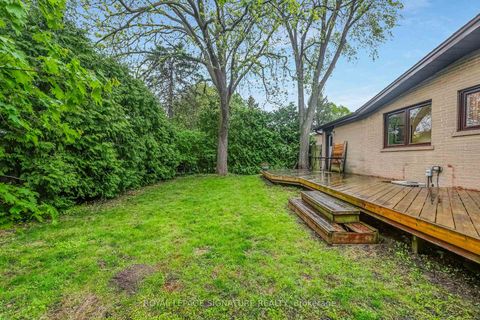 Photo 40 at 23 Palomino Crescent, Bayview Village, Toronto