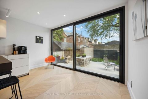 Photo 12 at 427 Annette Street, High Park North, Toronto