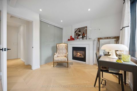 Photo 17 at 427 Annette Street, High Park North, Toronto