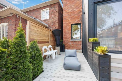 Photo 29 at 427 Annette Street, High Park North, Toronto