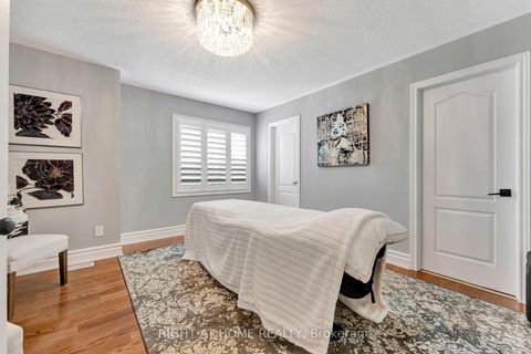 Photo 18 at 2469 Whistling Springs Crescent, WM Westmount, Oakville