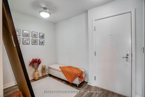 Photo 4 at 1803 - 220 Victoria Street, Yonge Corridor, Toronto Photo 4 at 1803 - 220 Victoria Street, Yonge Corridor, Toronto