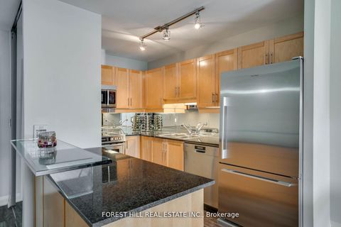 Photo 10 at 1803 - 220 Victoria Street, Yonge Corridor, Toronto Photo 10 at 1803 - 220 Victoria Street, Yonge Corridor, Toronto