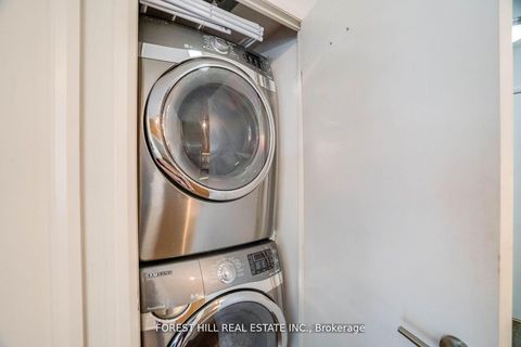 Photo 24 at 1803 - 220 Victoria Street, Yonge Corridor, Toronto Photo 24 at 1803 - 220 Victoria Street, Yonge Corridor, Toronto