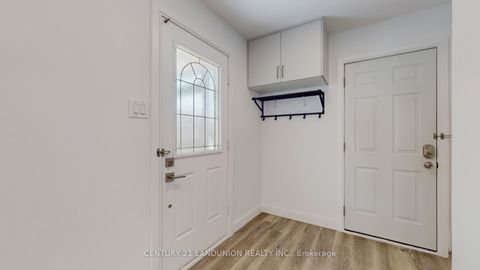 Photo 4 at 78 Maresfield Drive, Milliken, Toronto
