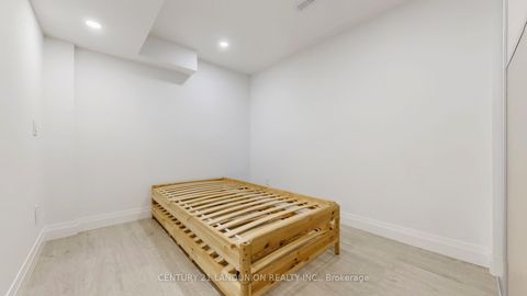 Photo 31 at 78 Maresfield Drive, Milliken, Toronto
